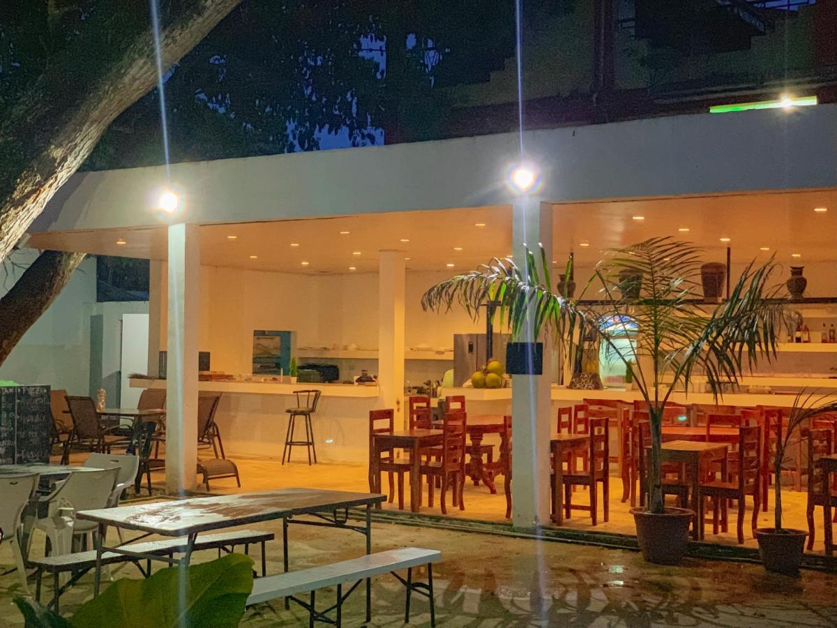 Alesseo Hostel Tiniguiban Exterior photo